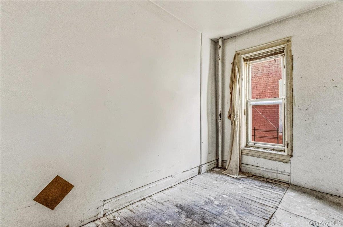 2313 Newkirk Avenue thumbnail 22