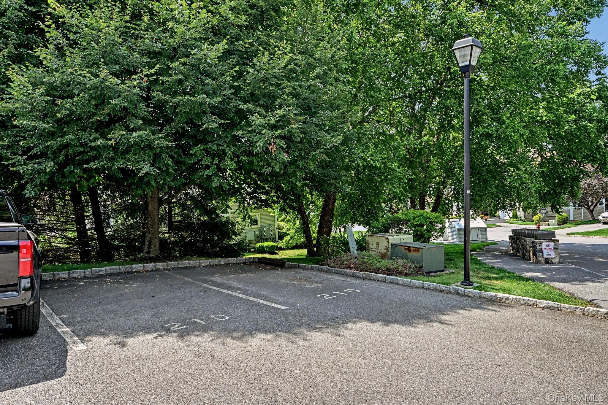 210 Sandpiper Court Unit: 210 thumbnail 3