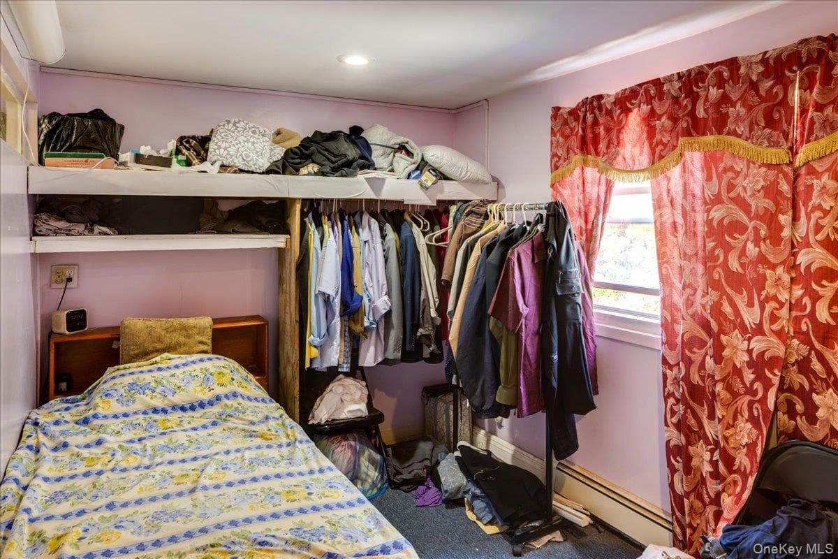 215 N Hillside Avenue thumbnail 42