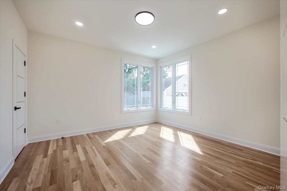 26 Countisbury Avenue thumbnail 17