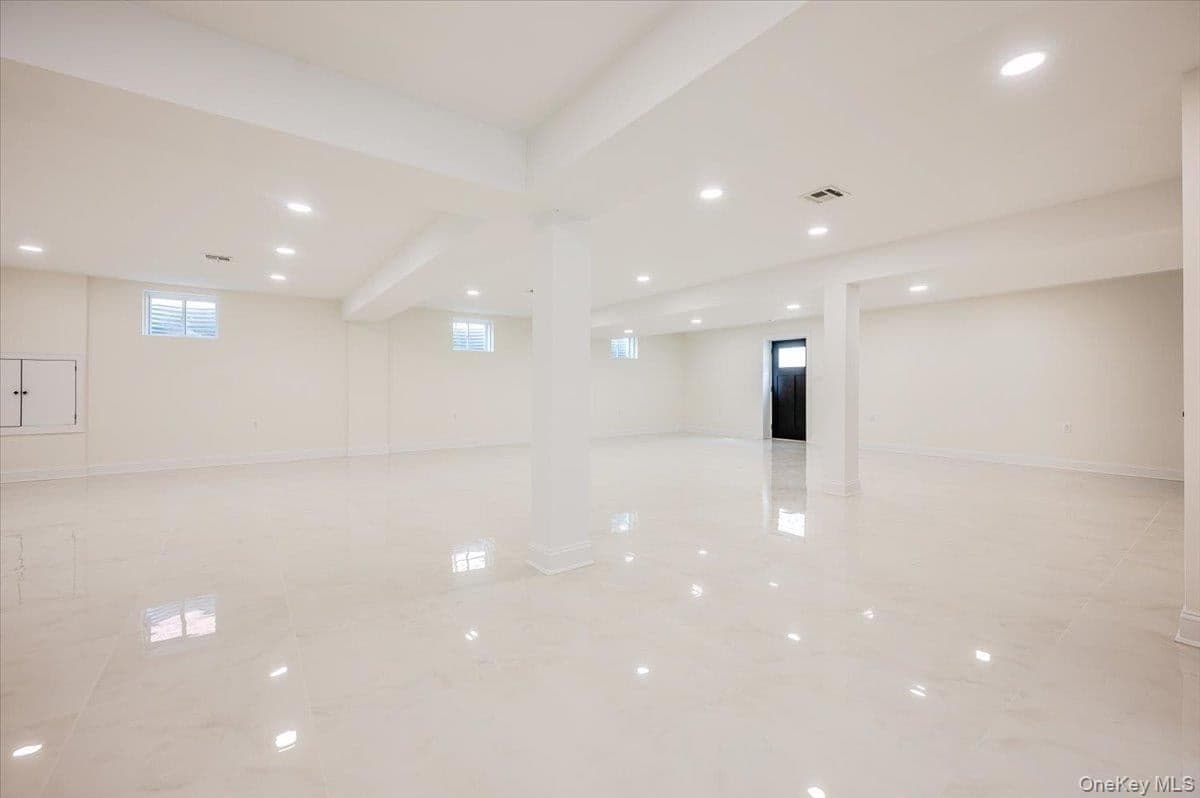 26 Countisbury Avenue thumbnail 33