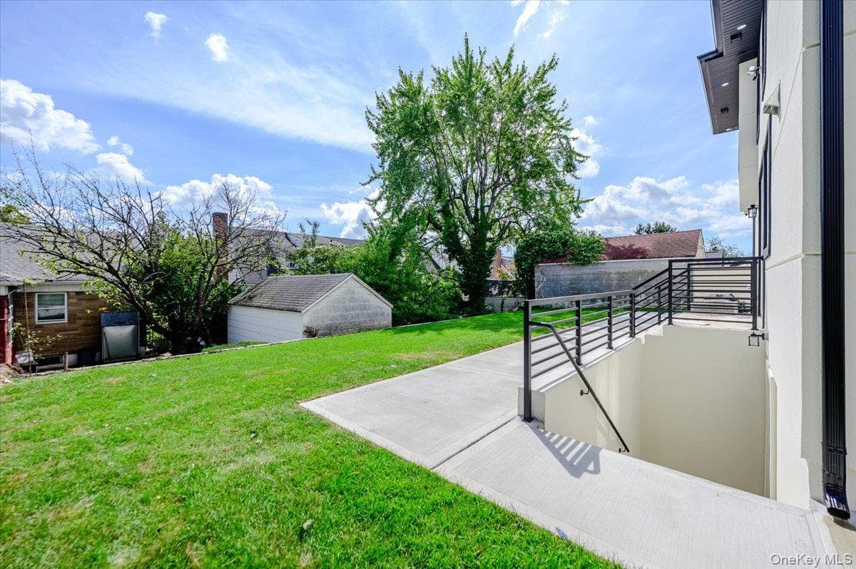 26 Countisbury Avenue thumbnail 37