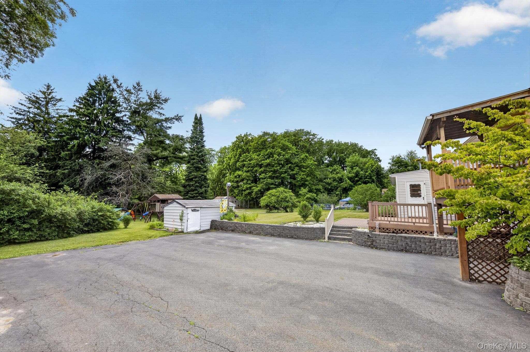 20 Hudson Drive thumbnail 30