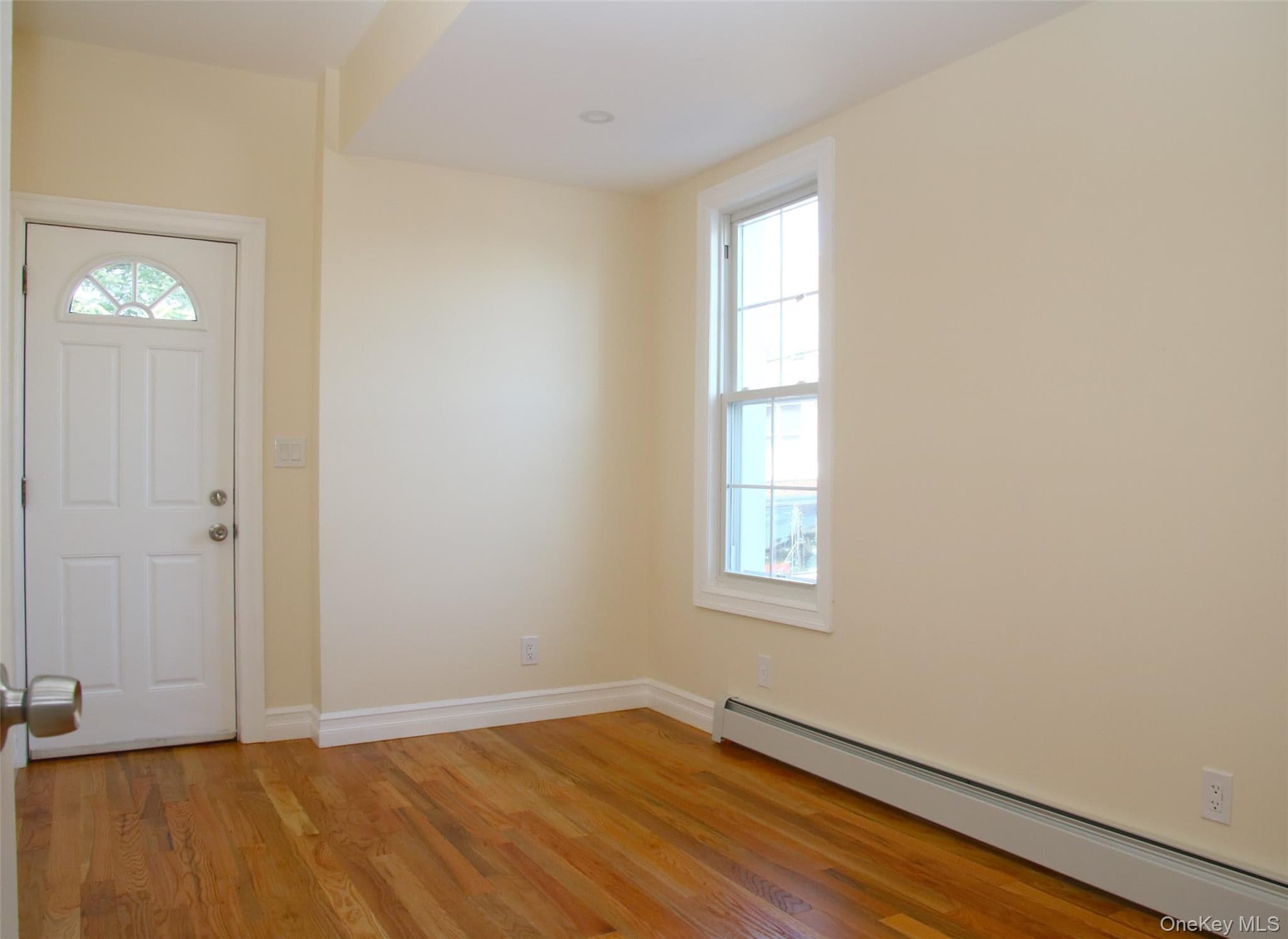 1048 E 98th Street thumbnail 8