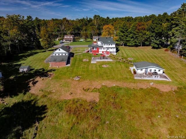 180 Yulan Barryville Road thumbnail 10
