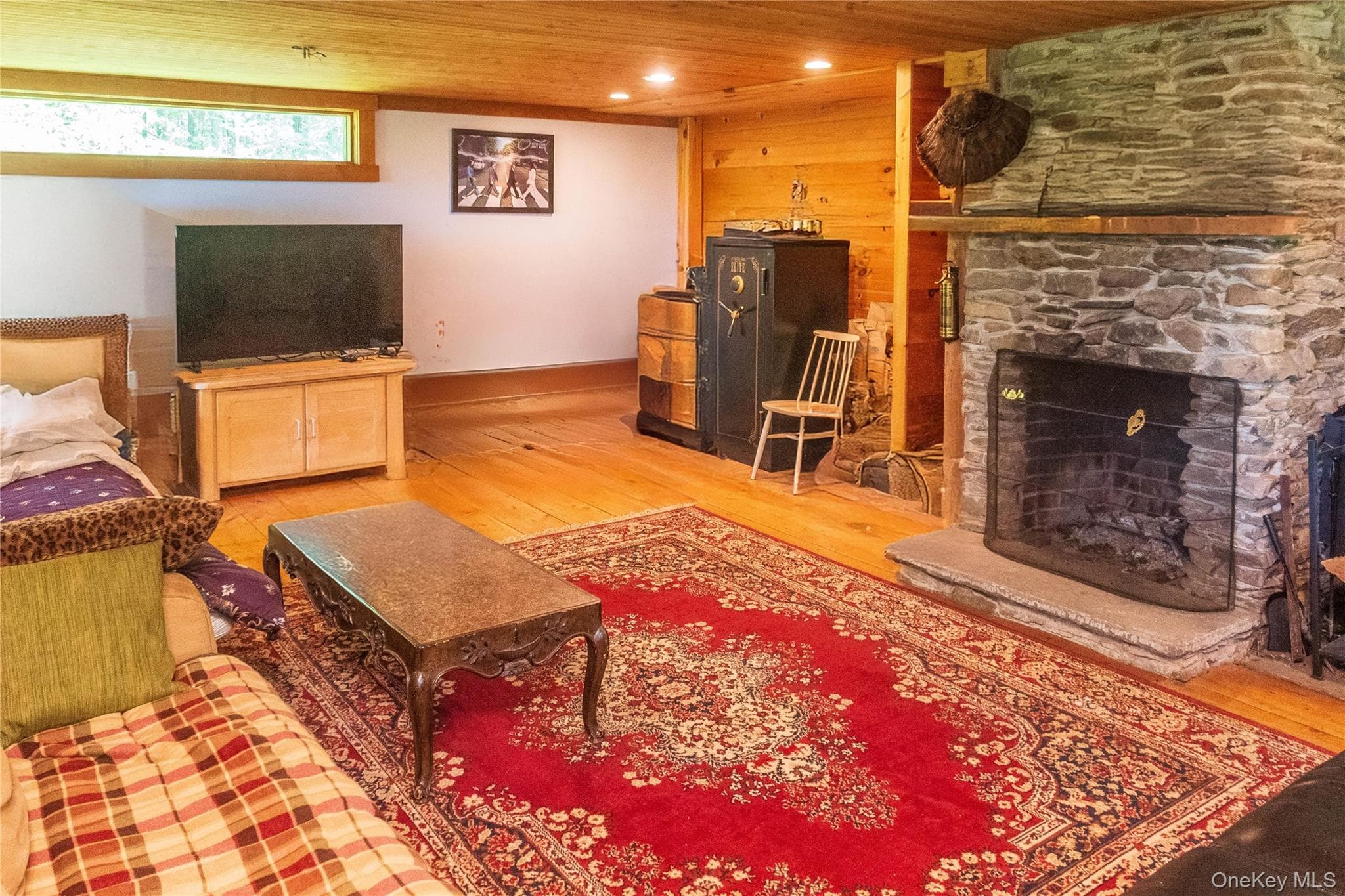 885 Grandview Road thumbnail 35