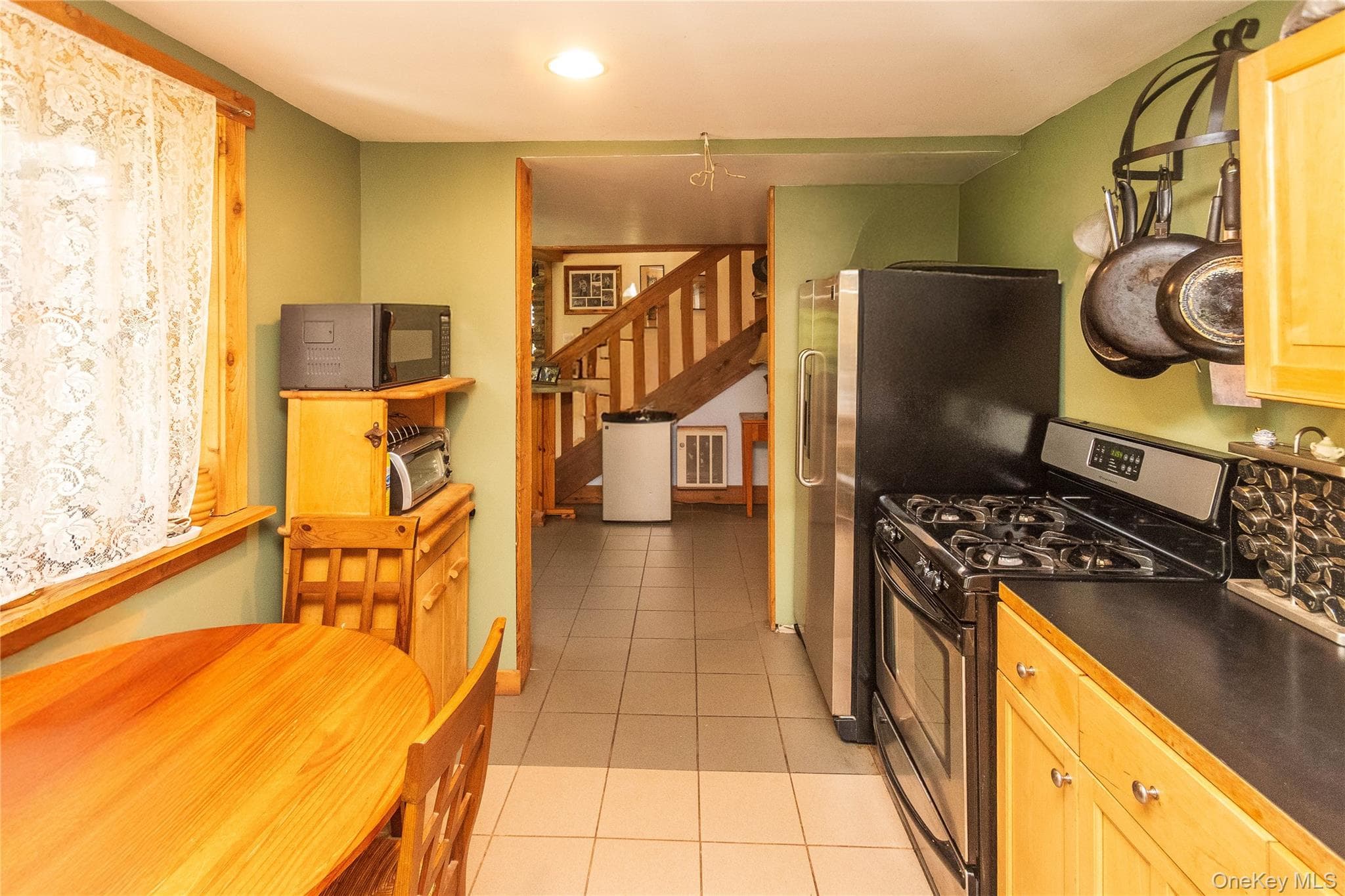 885 Grandview Road thumbnail 29