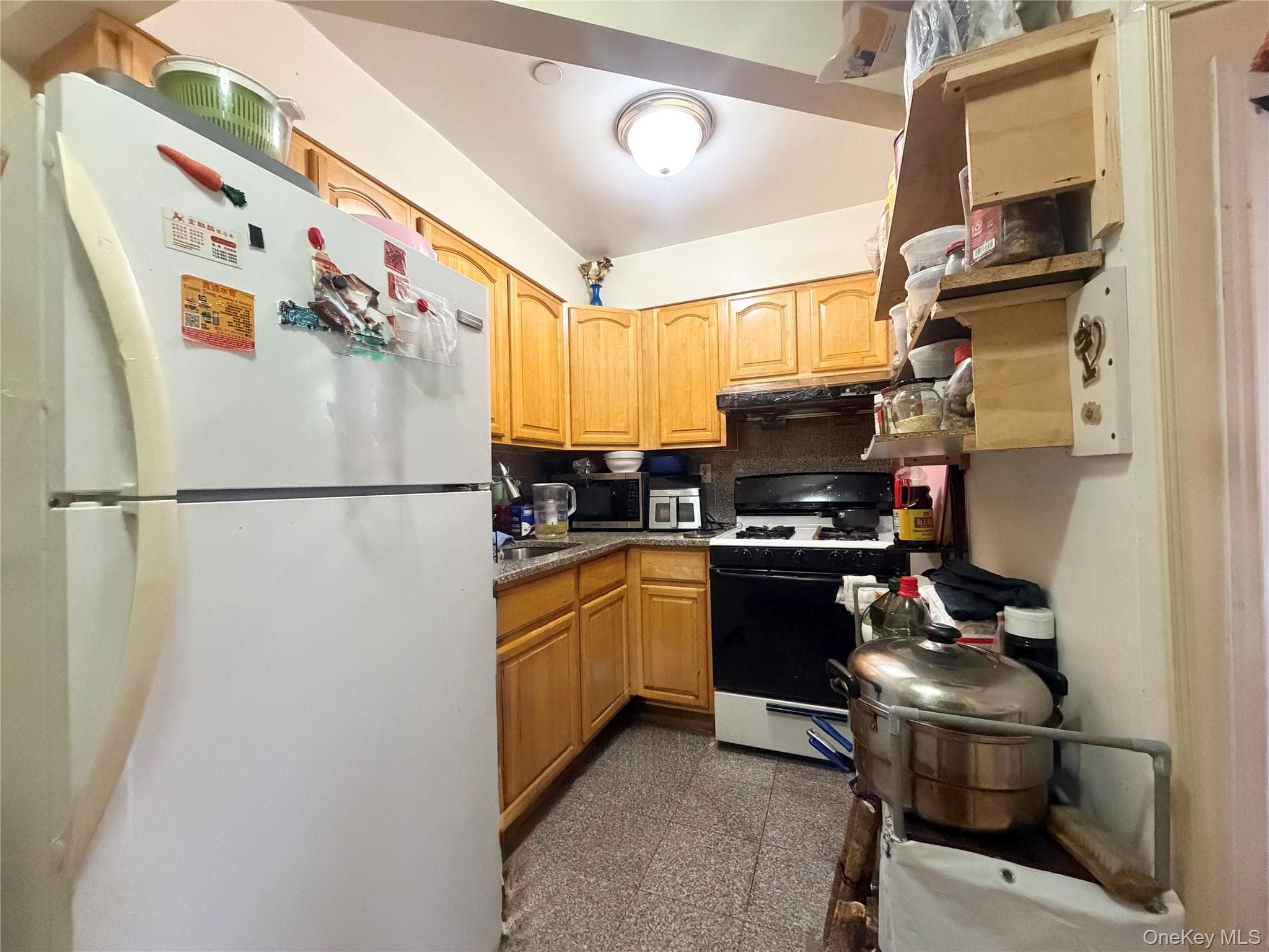 3506 Leavitt Street Unit: 5H thumbnail 6