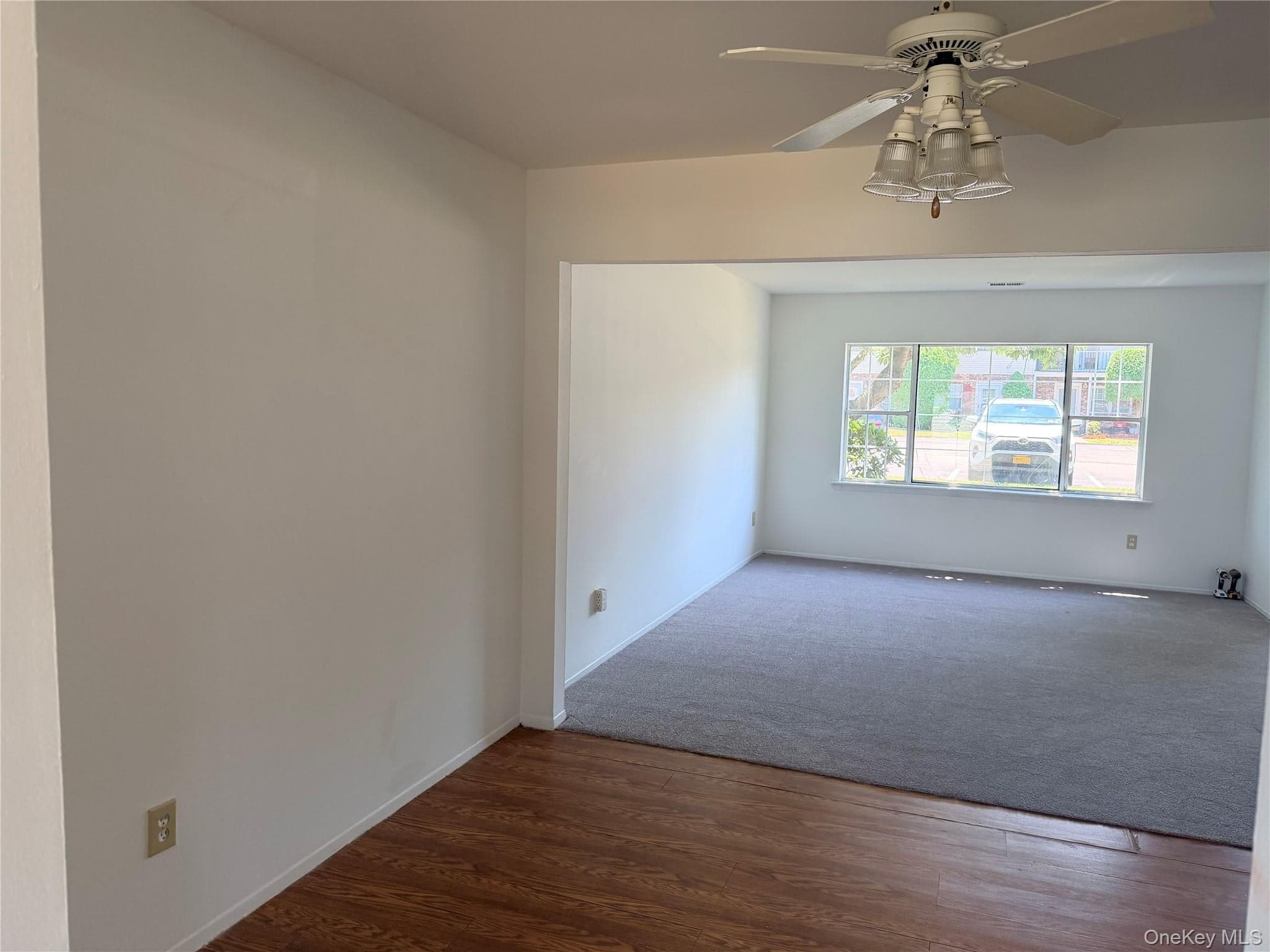 276 Temple Hill Road Unit: 906 thumbnail 8