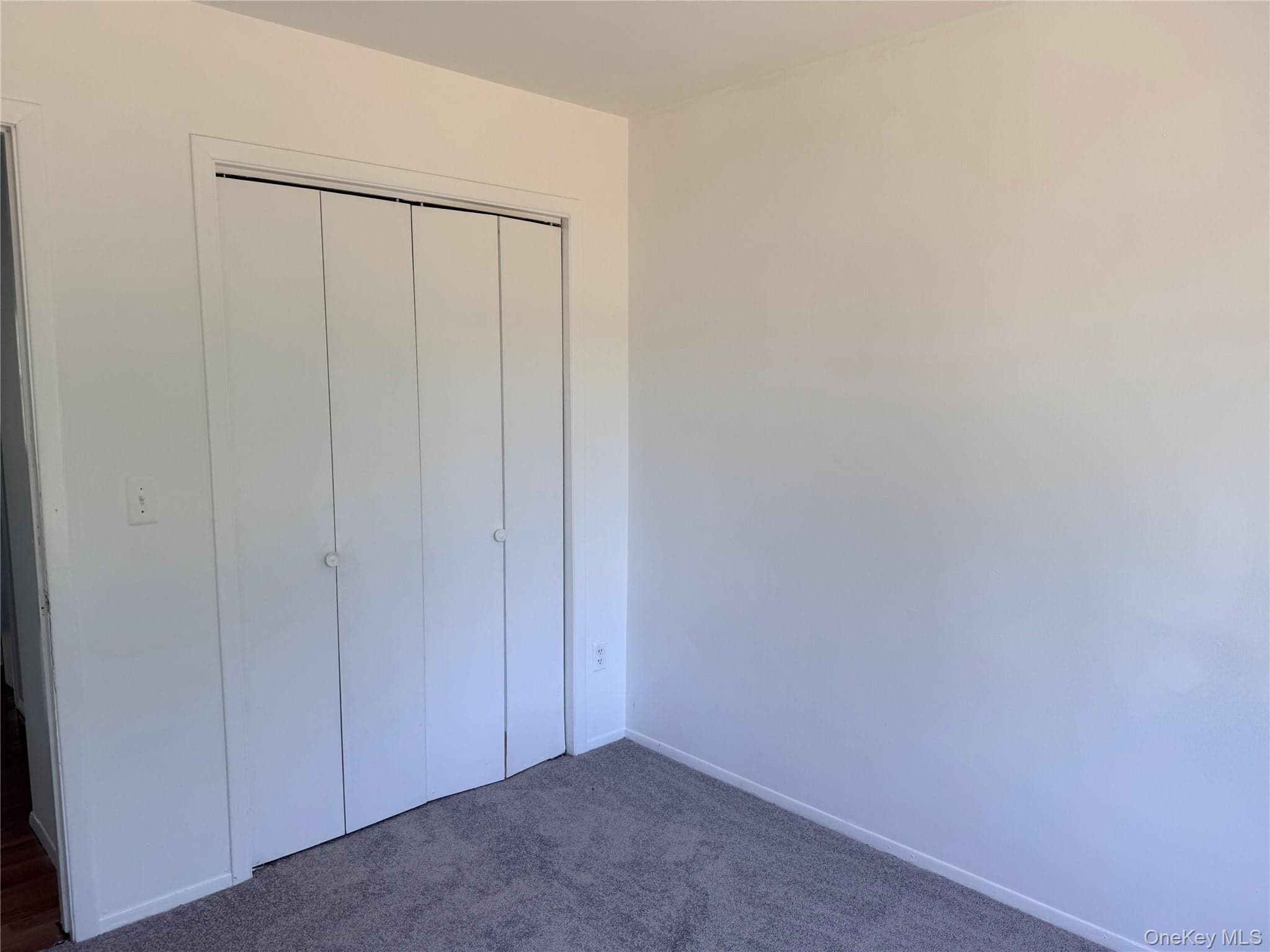 276 Temple Hill Road Unit: 906 thumbnail 15