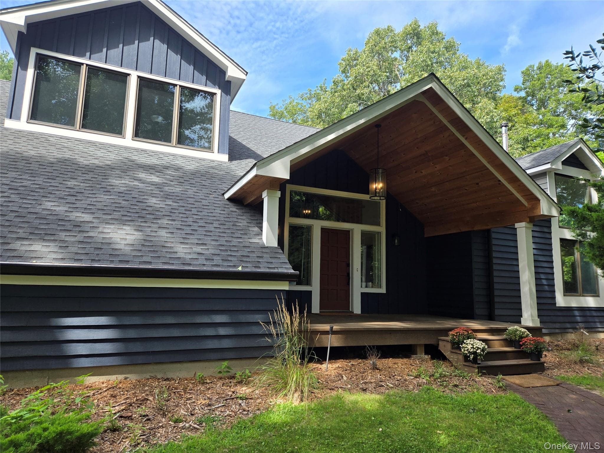 7 Waterview Drive thumbnail 3
