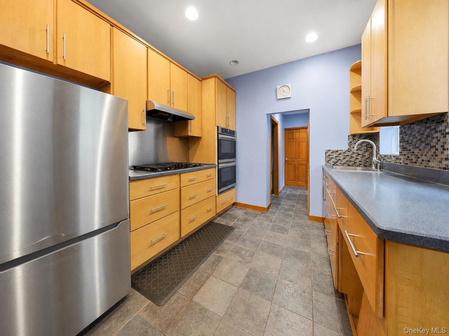 210 Brooklyn Avenue thumbnail 5