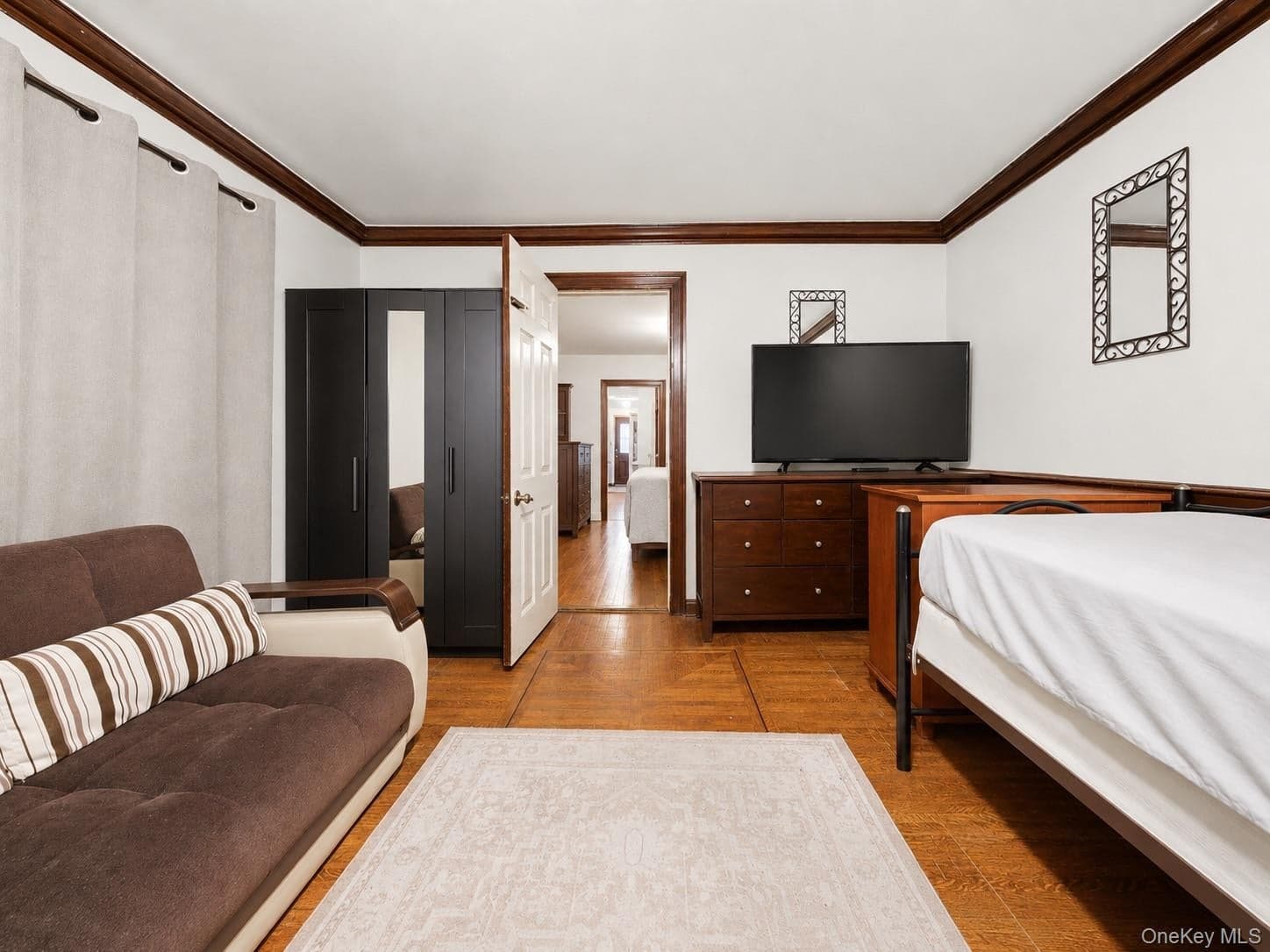 210 Brooklyn Avenue thumbnail 24