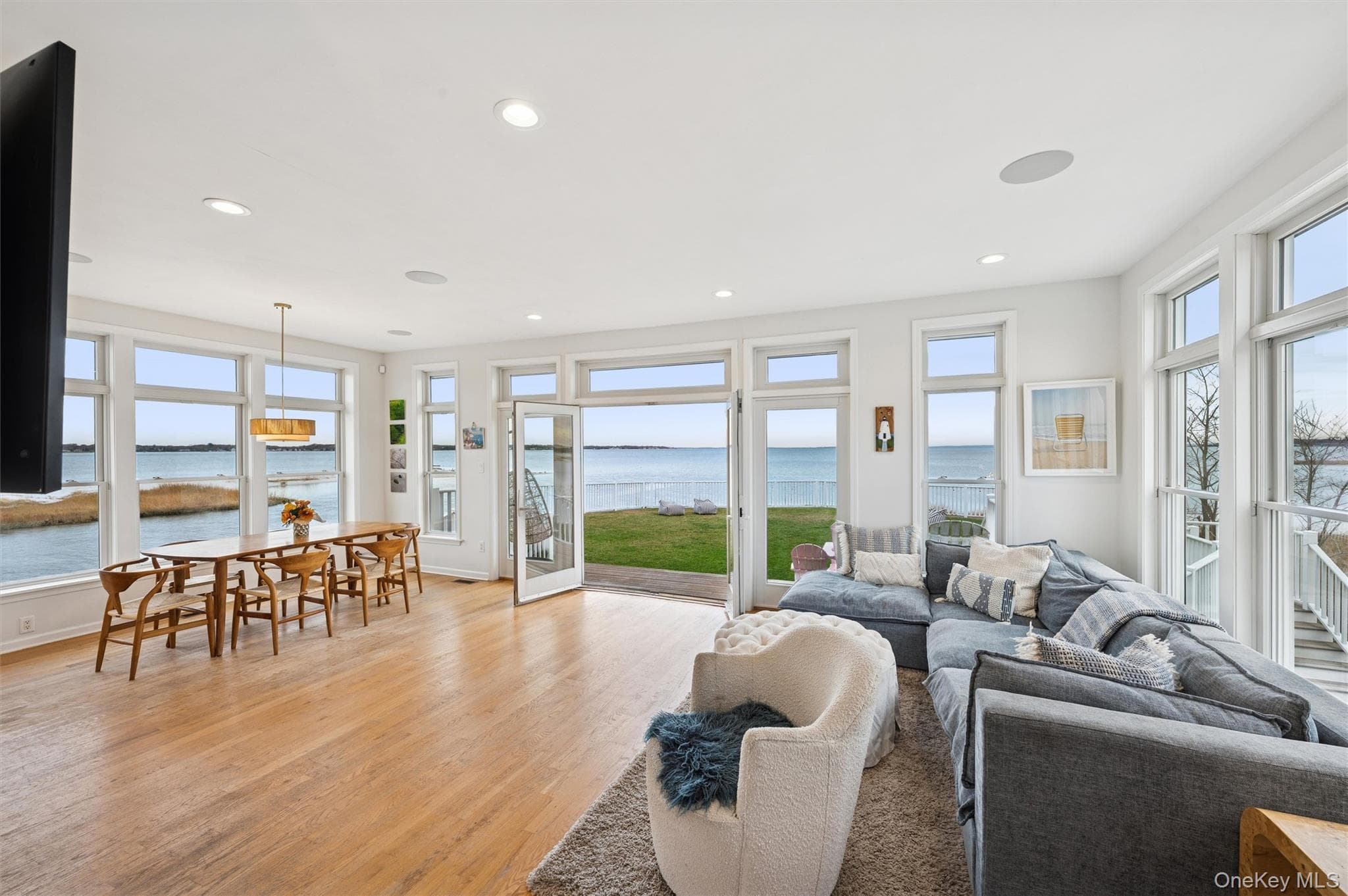 112 Pine Avenue thumbnail 25