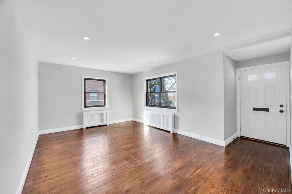 220-44 73rd Avenue Ave Unit: 26A1 thumbnail 4
