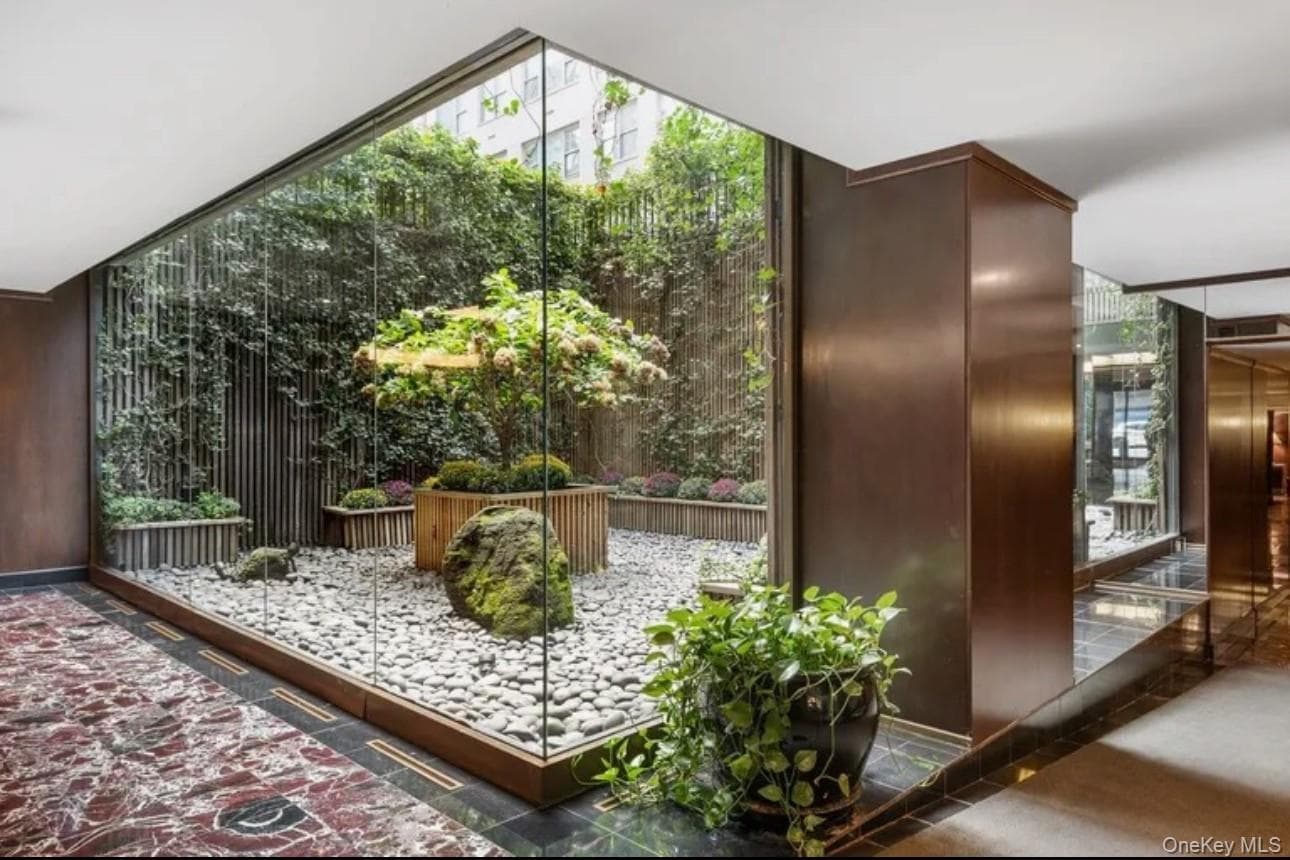 225 E 57th Street Unit: 20E thumbnail 14