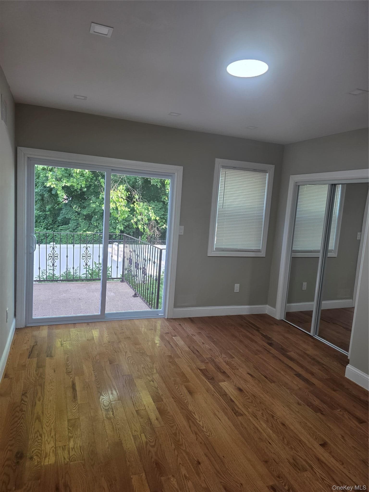 1720 New Haven Avenue thumbnail 9