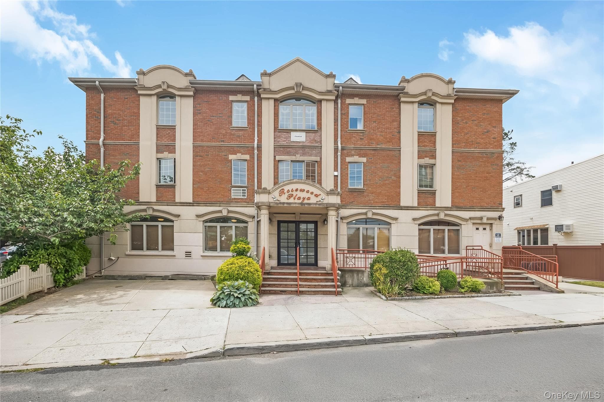 66-06 70th Street Unit: R5, Middle Village