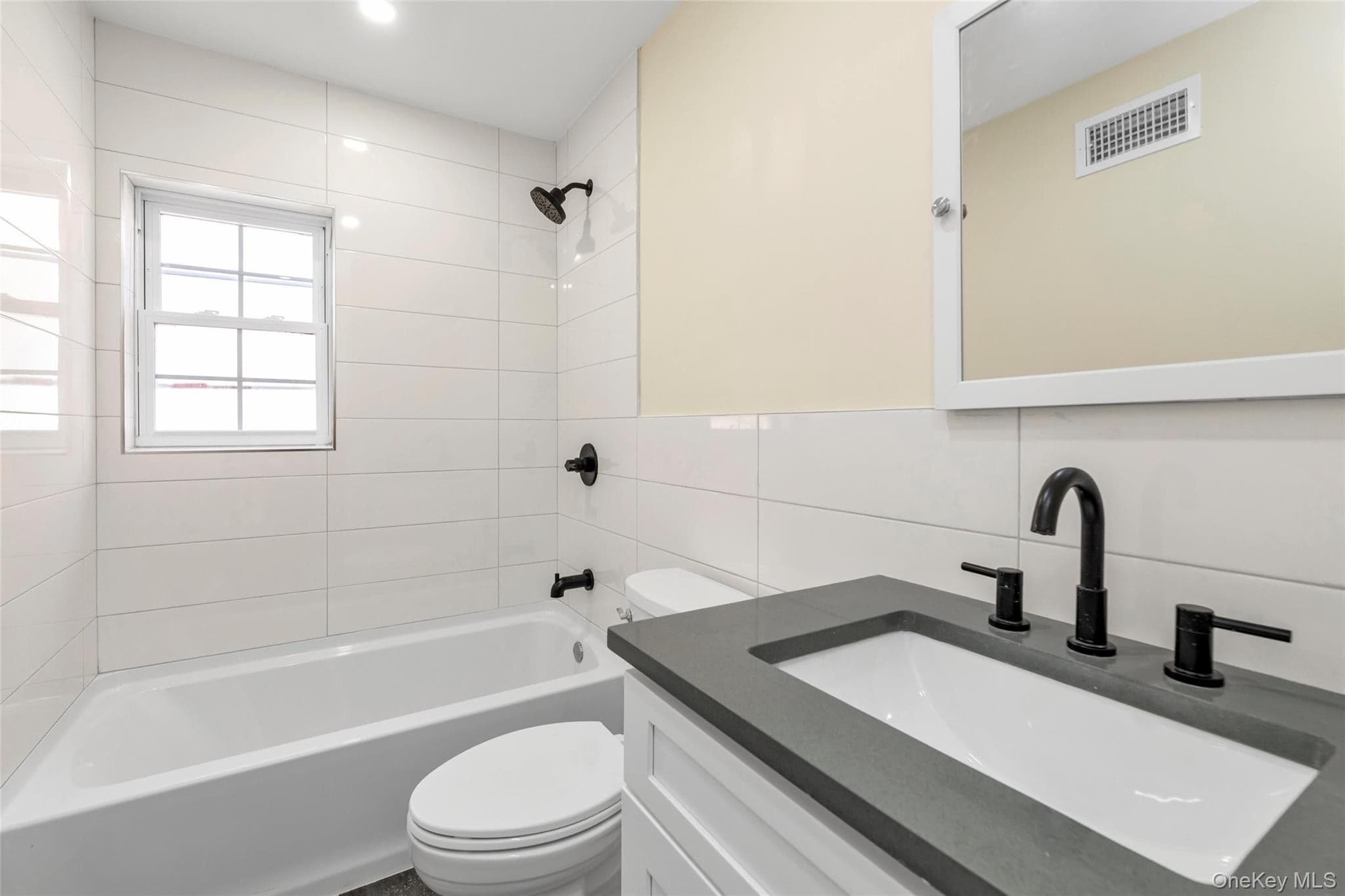 247-13 139th Avenue thumbnail 18