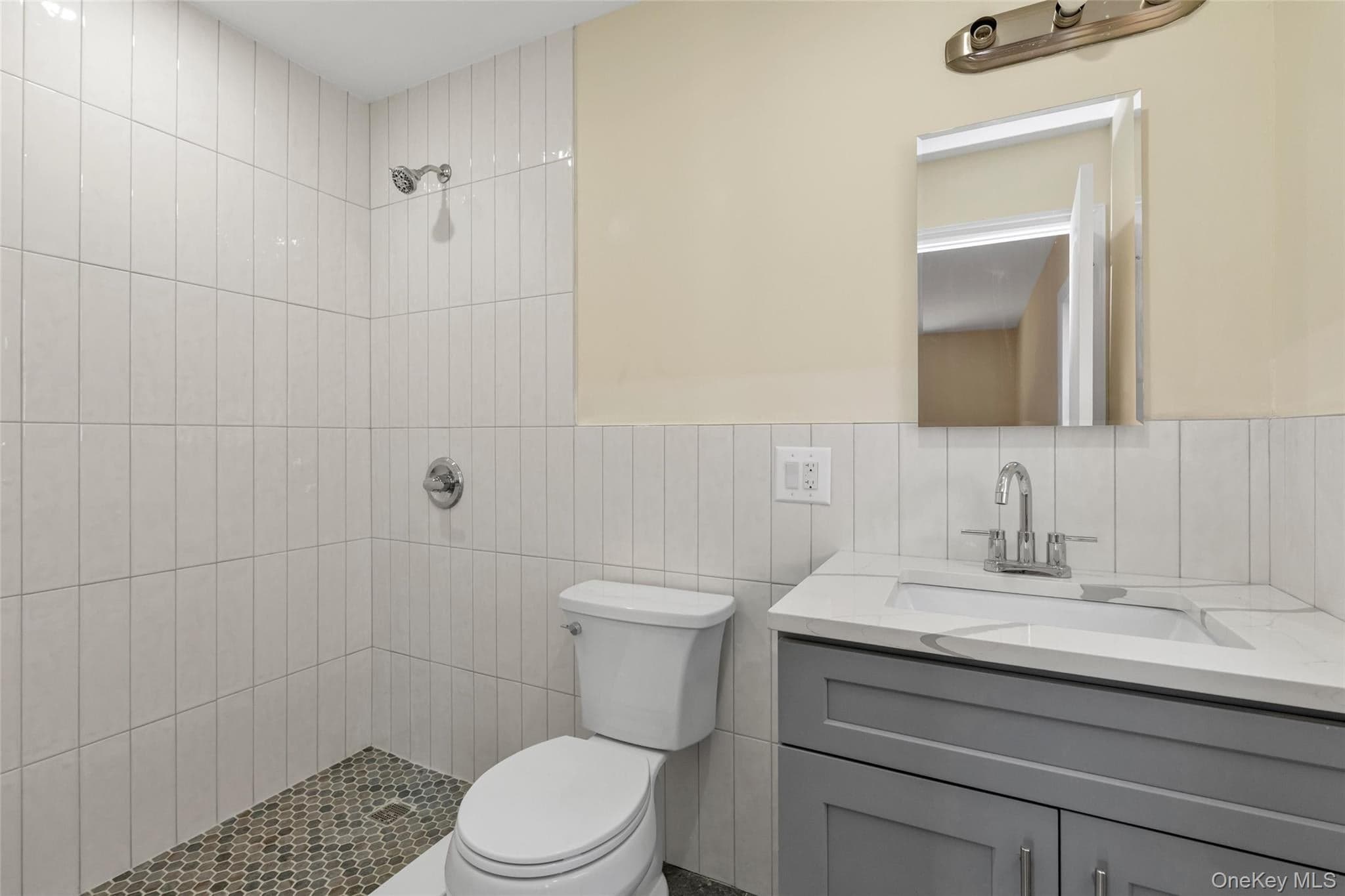 247-13 139th Avenue thumbnail 8