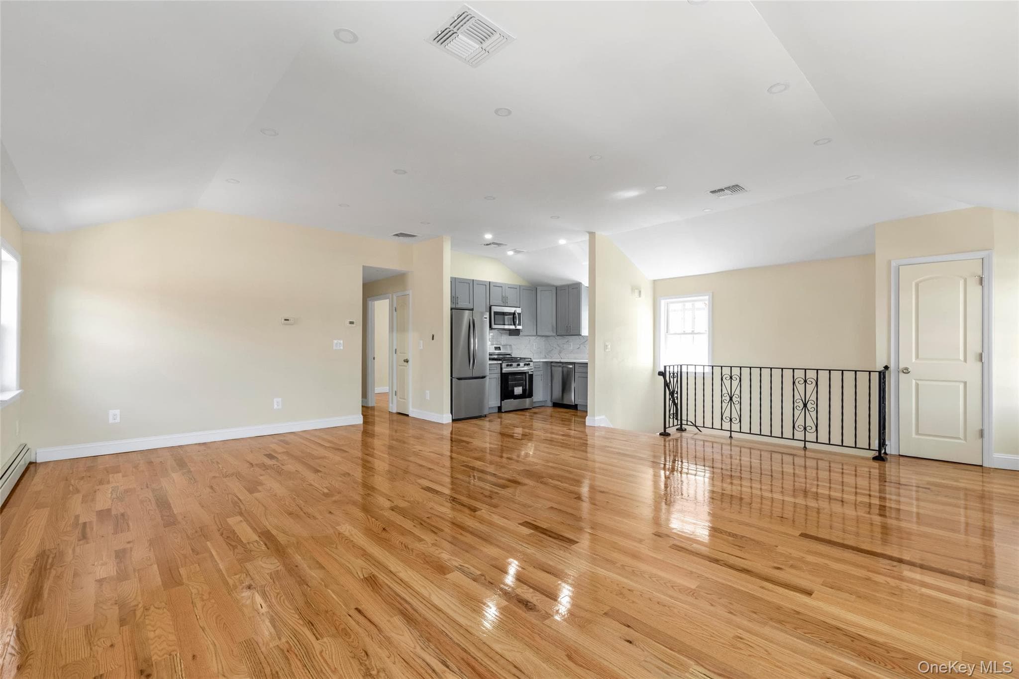 247-13 139th Avenue thumbnail 16