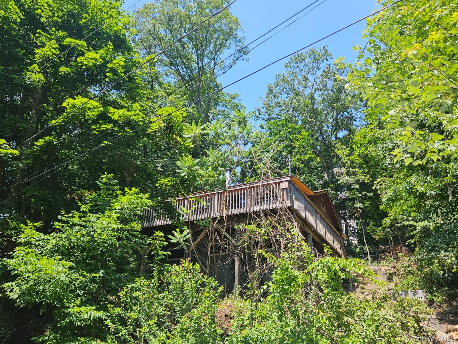 211 Brook Trail thumbnail 5