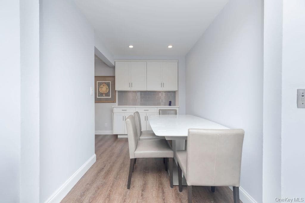 15 Leewood Circle Unit: 1R thumbnail 3