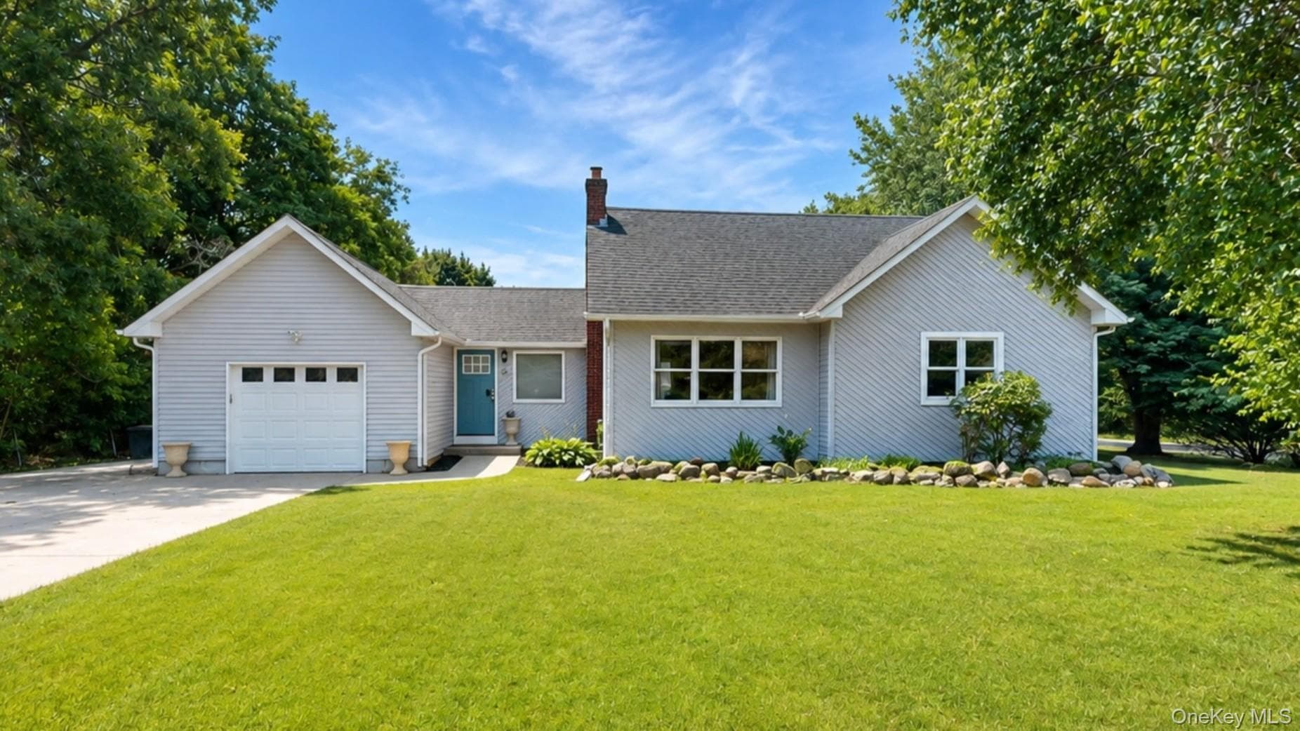 24 Miller Avenue photo 1