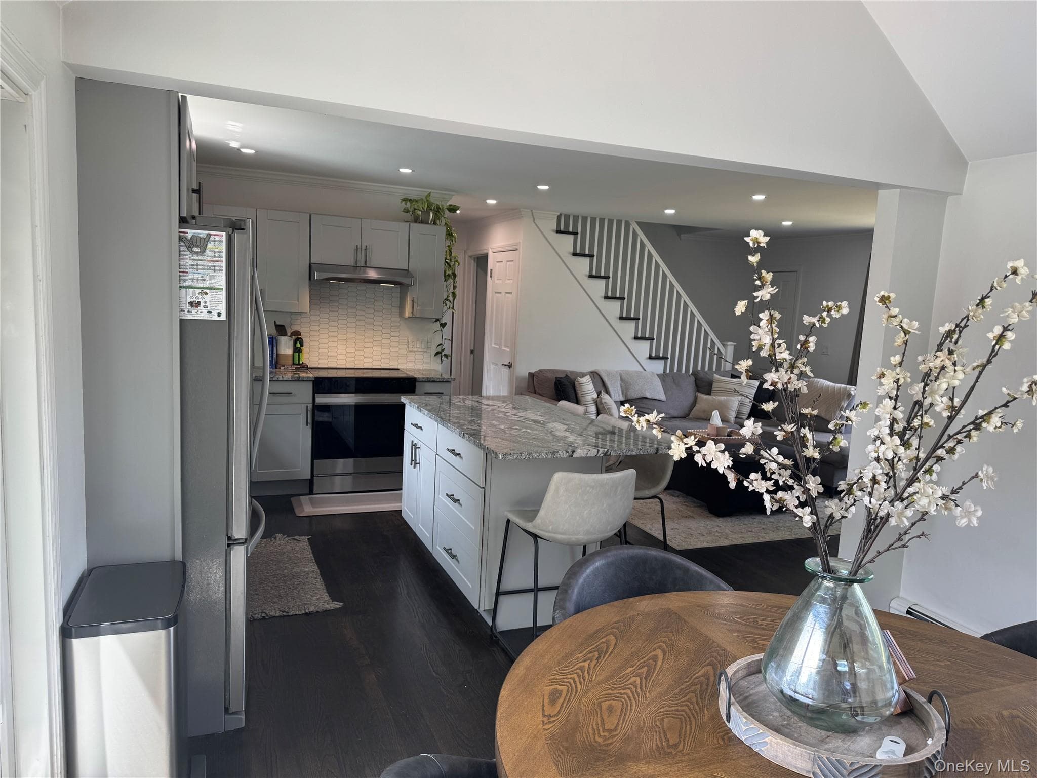 24 Miller Avenue thumbnail 9