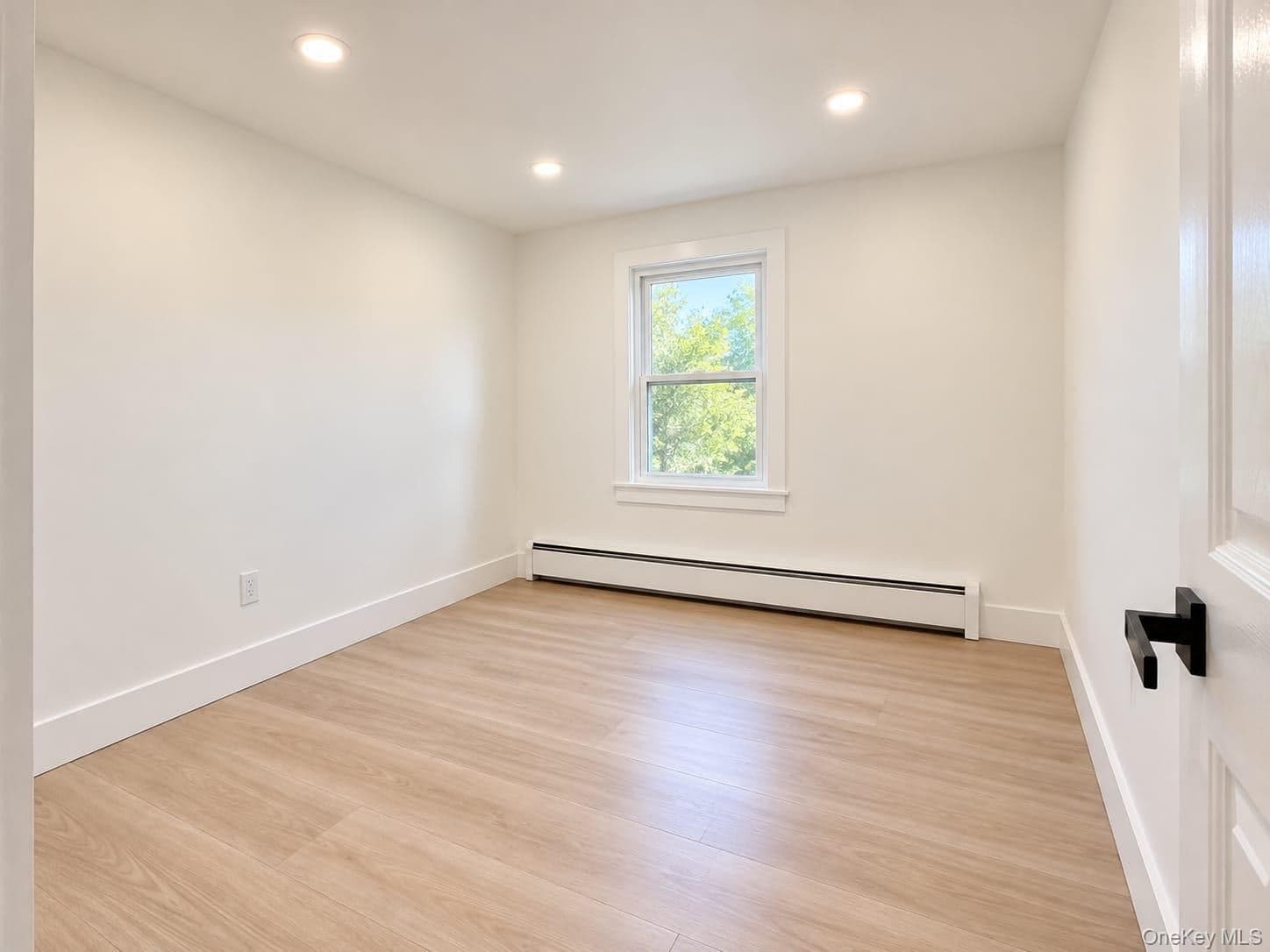 65 Glenwood Road thumbnail 12