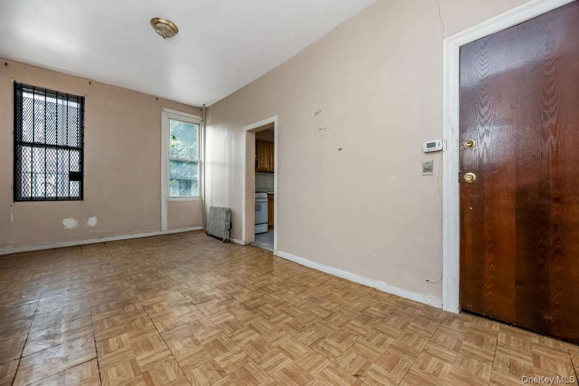 2693 Fulton Street thumbnail 9