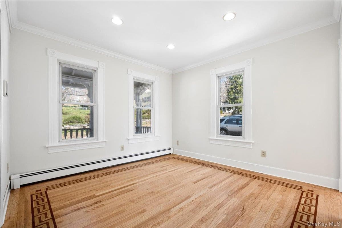 1133 Orchard Street thumbnail 2