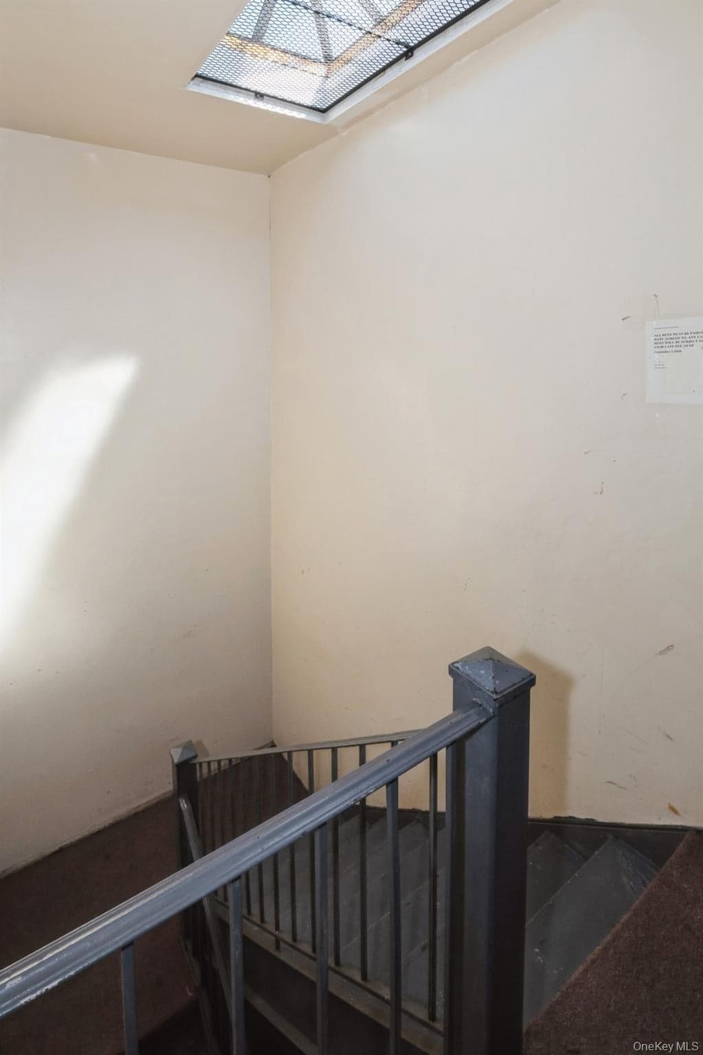 275 Howard Avenue Ave thumbnail 13