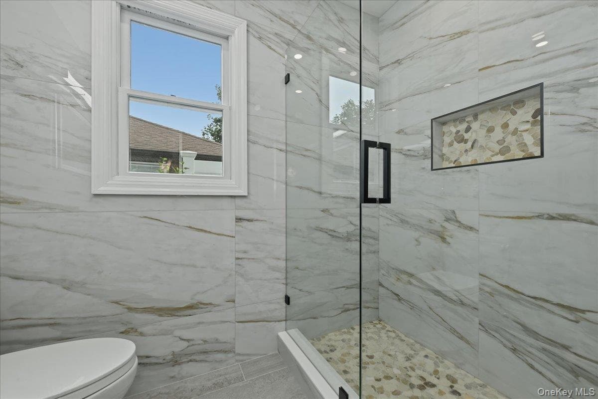 616 Harless Place thumbnail 16