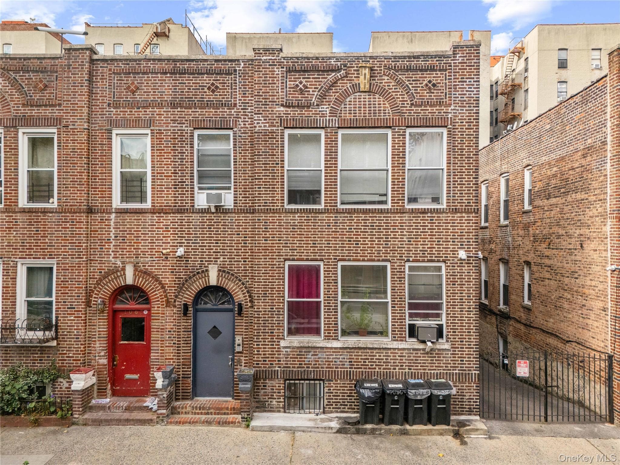 1069 Grant Avenue thumbnail 40
