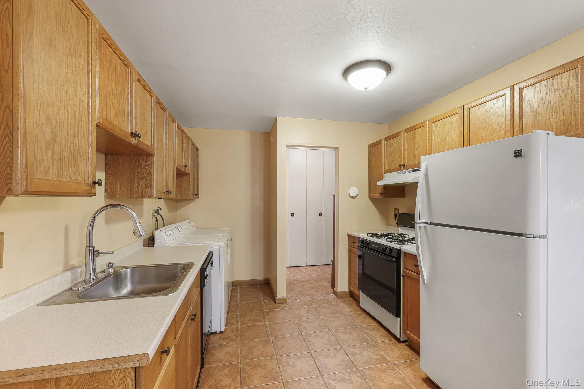 10 Alpine Drive Unit: D thumbnail 15
