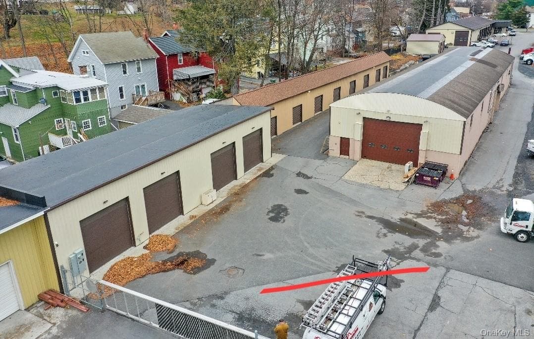 80 Wisner Avenue thumbnail 2