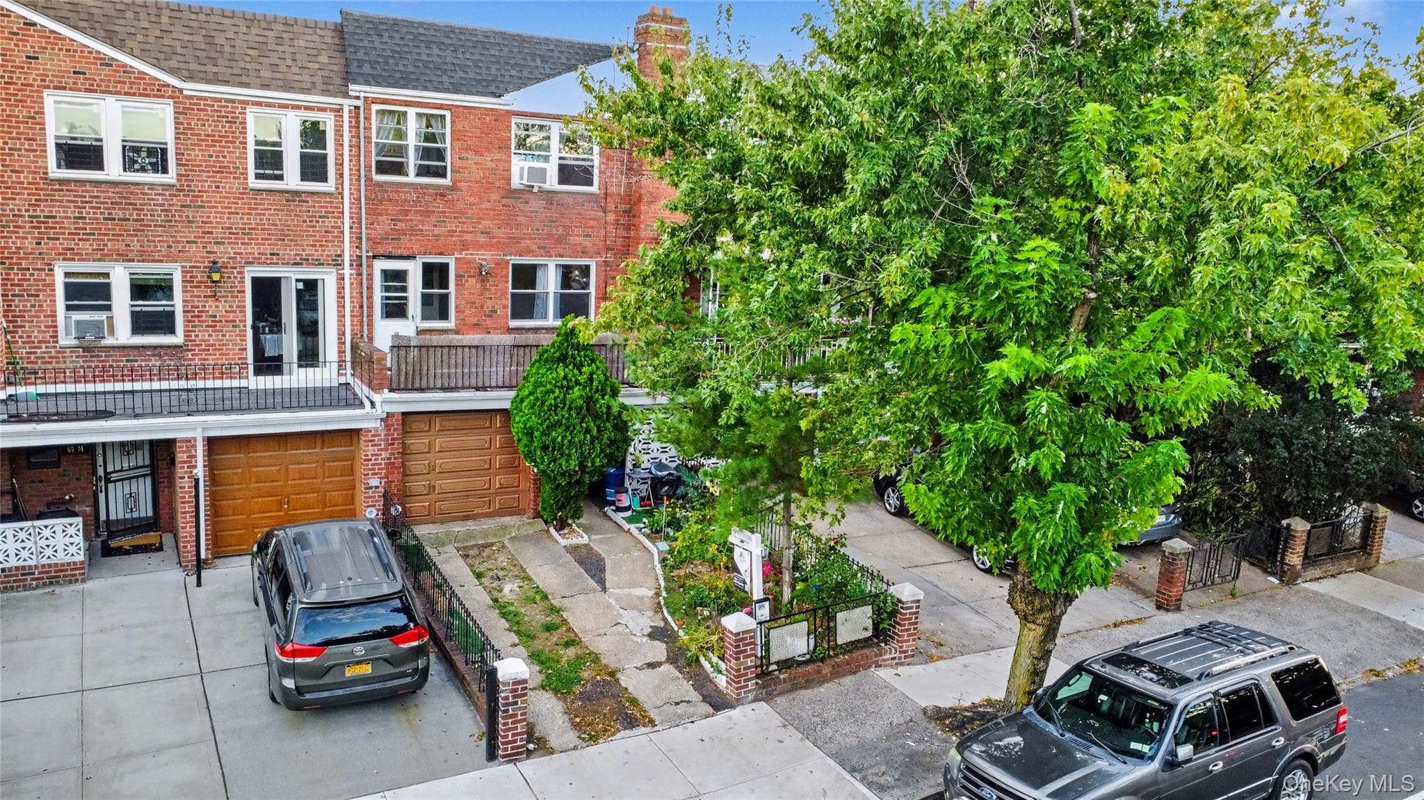 69-12 31st Avenue, Woodside