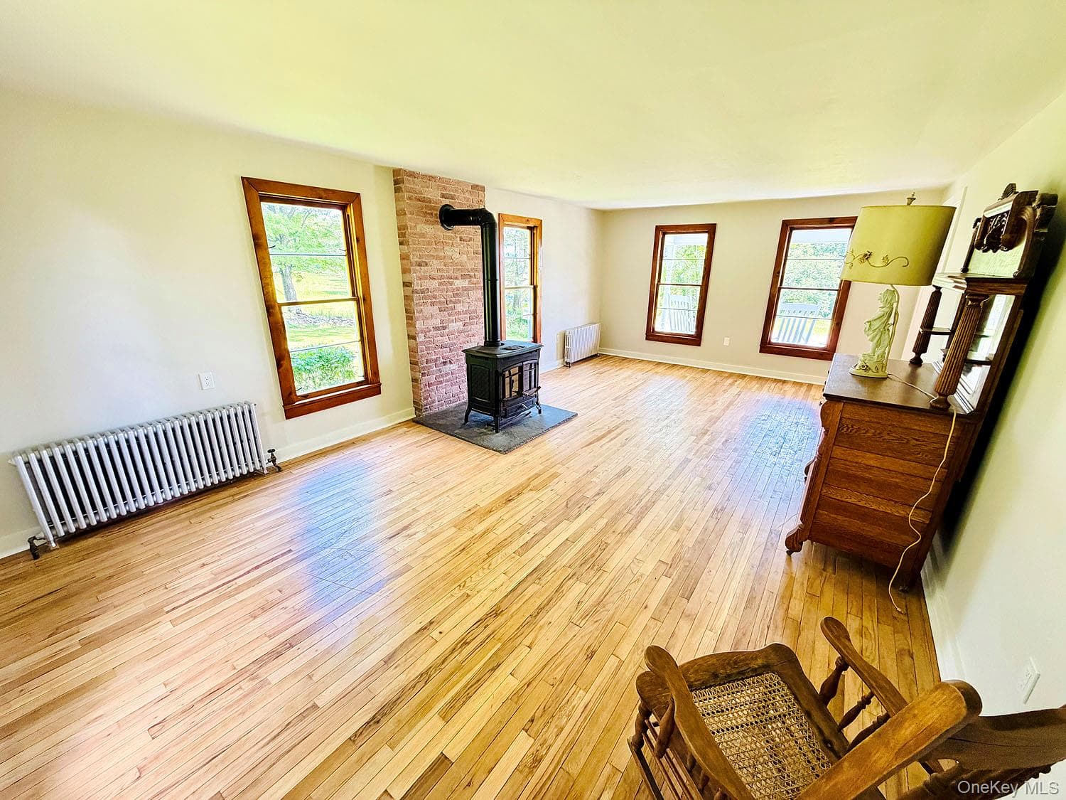 180 Henderson Road thumbnail 16