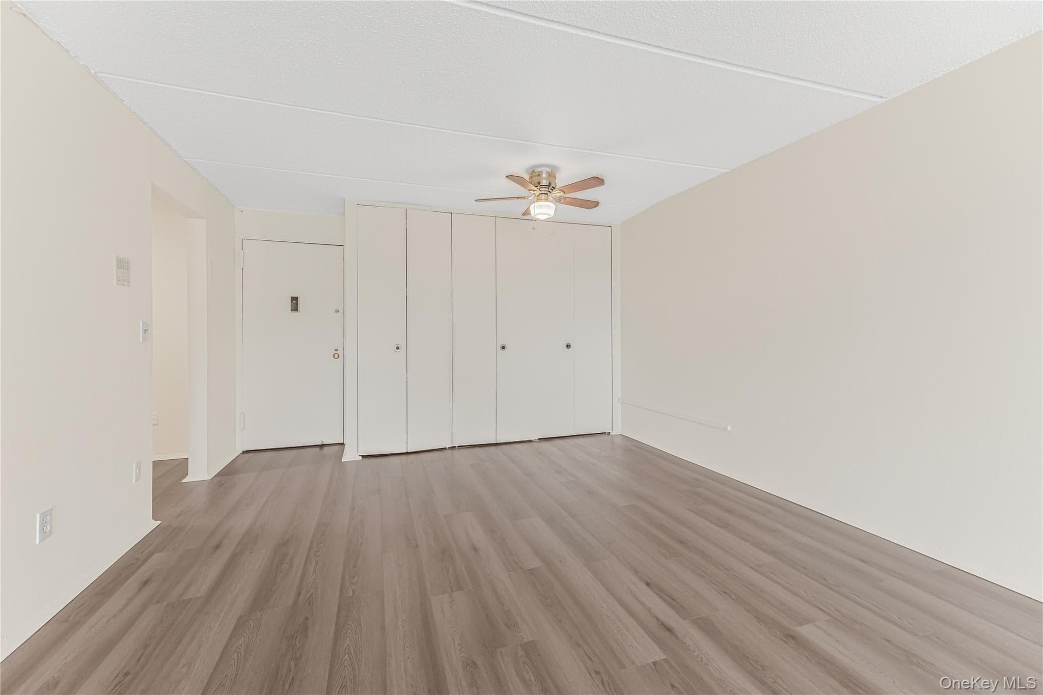 1155 Warburton Avenue Unit: 2S thumbnail 4