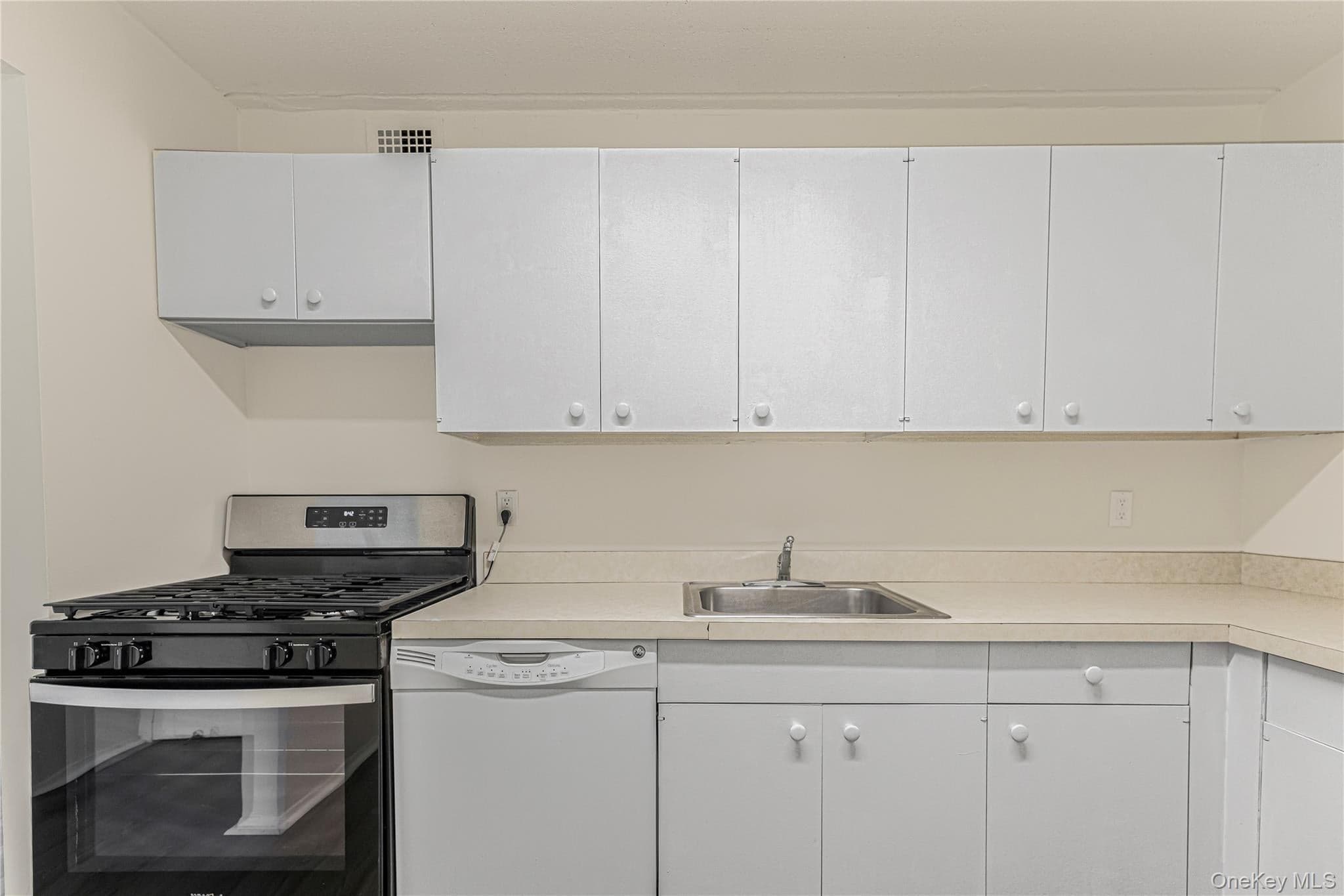 1155 Warburton Avenue Unit: 2S thumbnail 12
