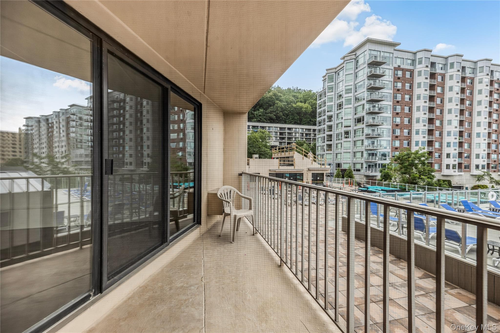 1155 Warburton Avenue Unit: 2S thumbnail 7