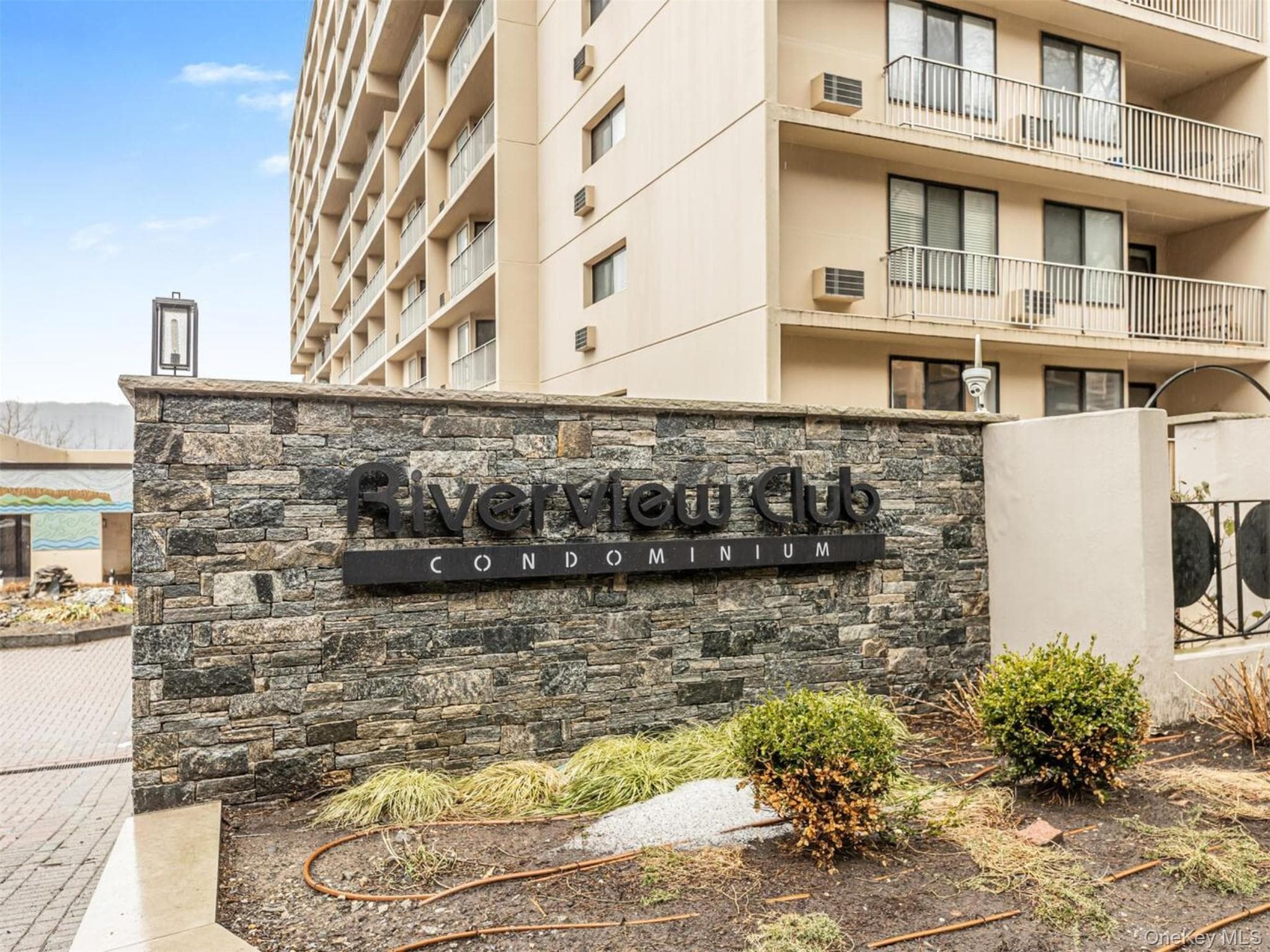 1155 Warburton Avenue Unit: 2S thumbnail 18
