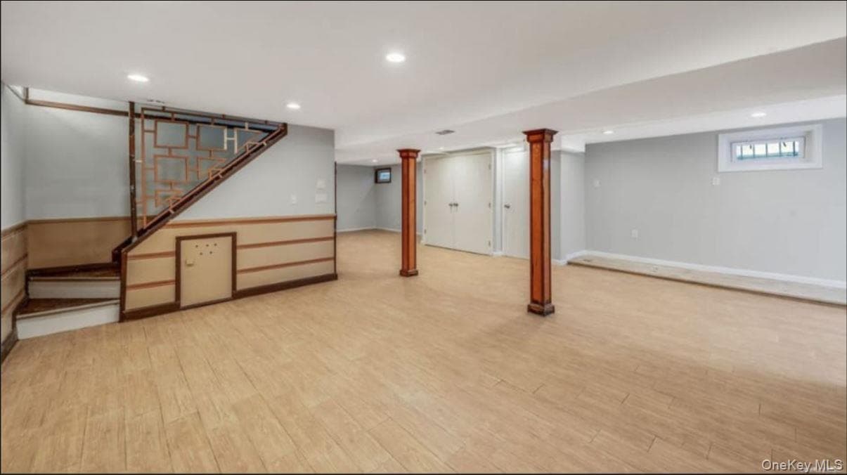 196 Westbury Boulevard thumbnail 10