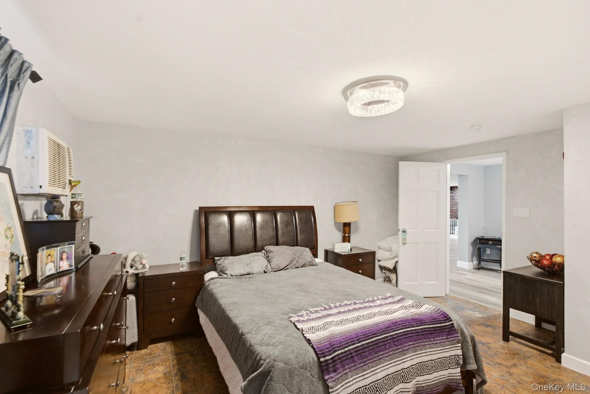 2962 Hewlett Avenue thumbnail 25