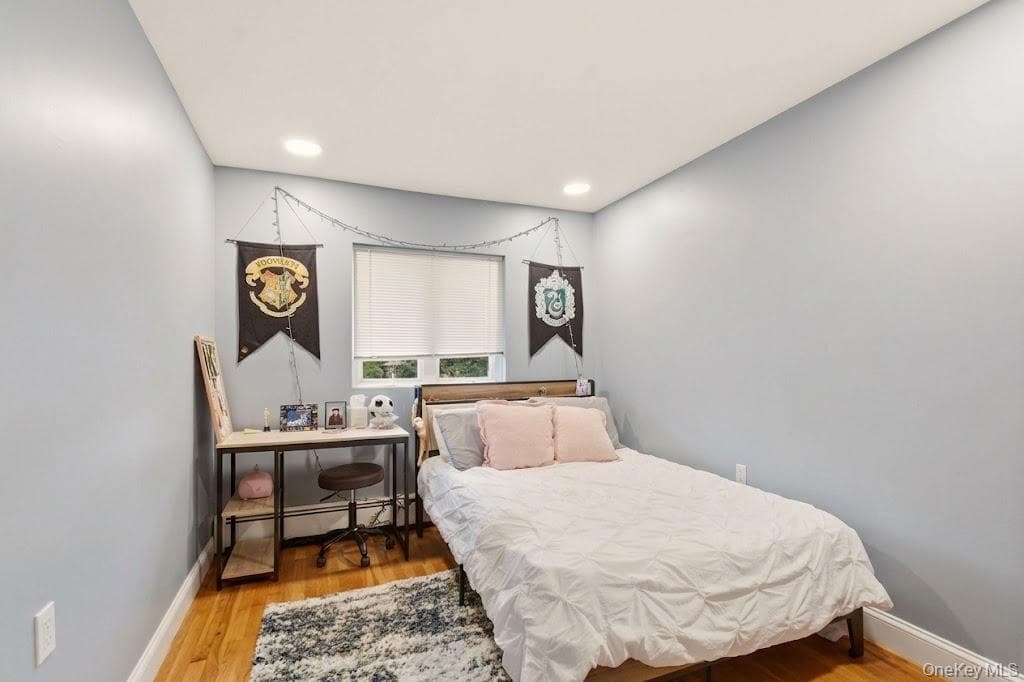 2962 Hewlett Avenue thumbnail 23