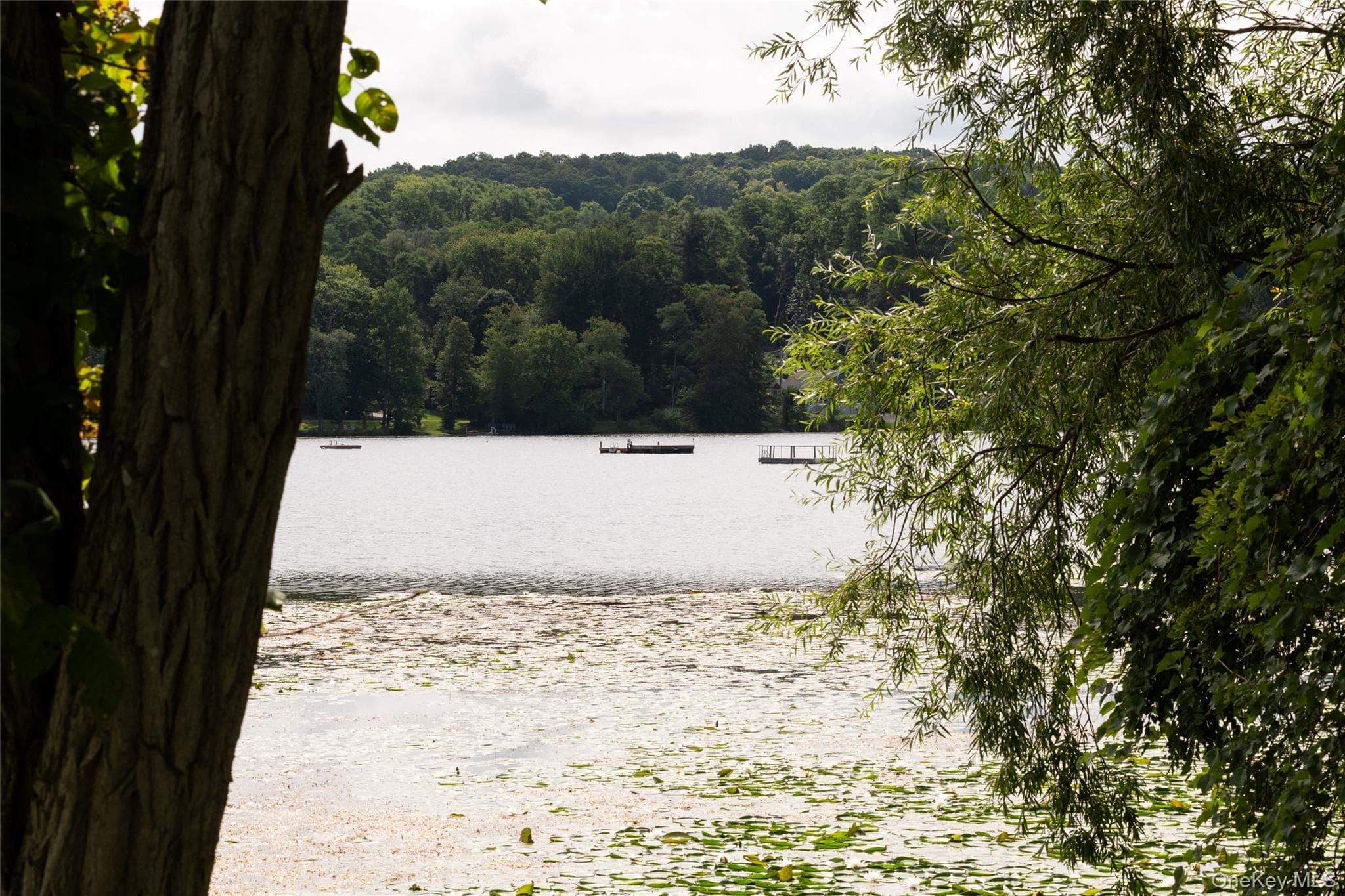 119 W Hunns Lake Road thumbnail 25