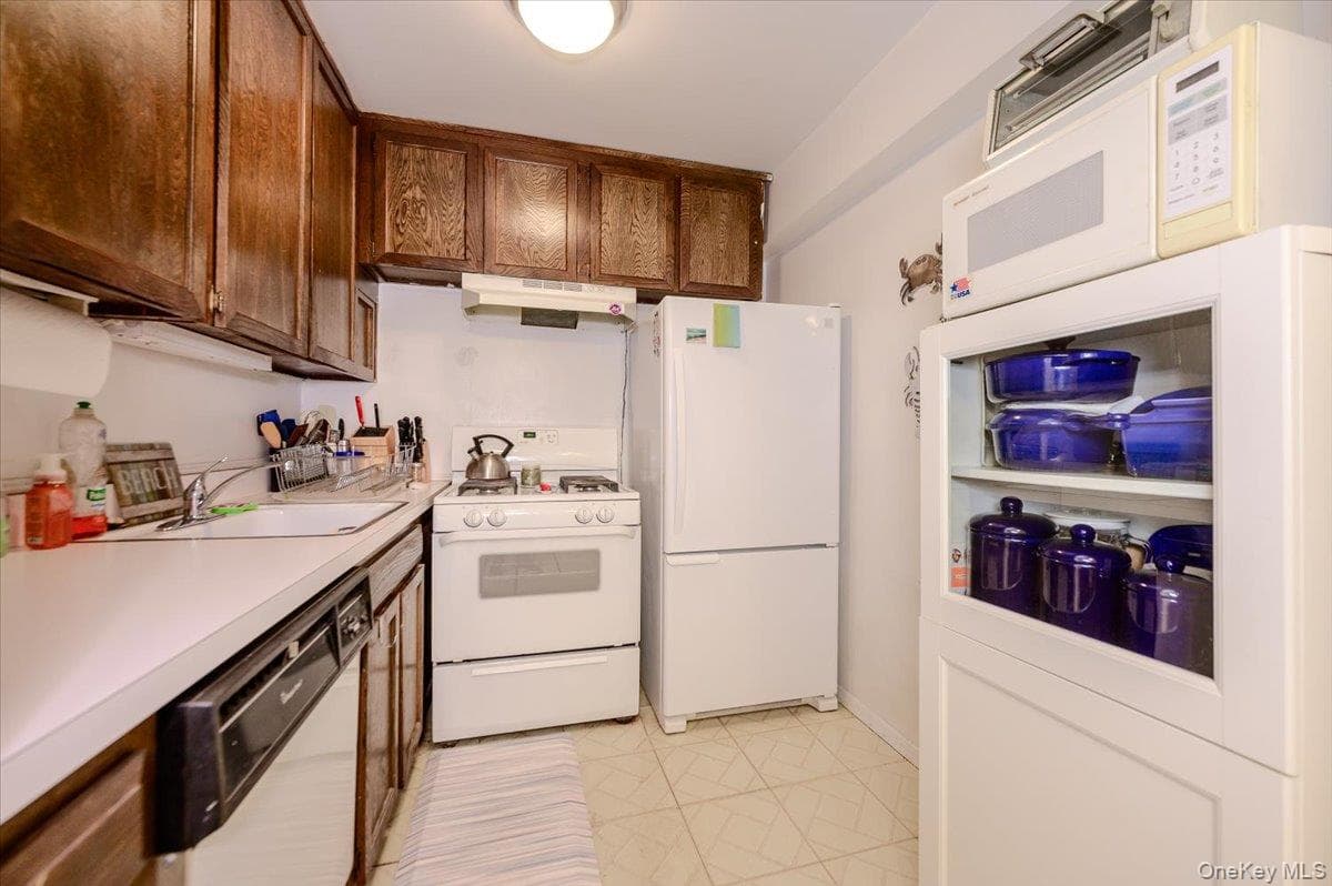 740 E Broadway Unit: 4G thumbnail 8