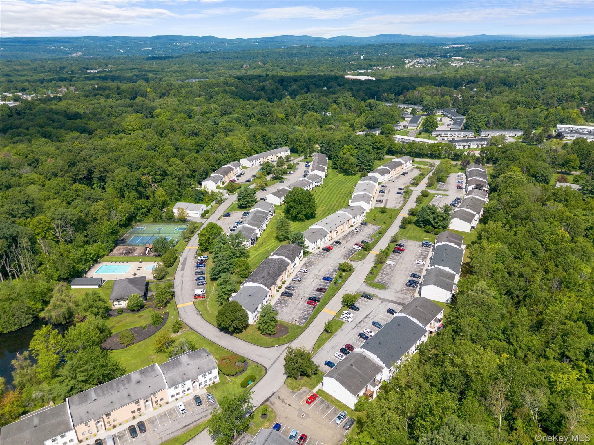 23 Scarborough Lane Unit: A thumbnail 23