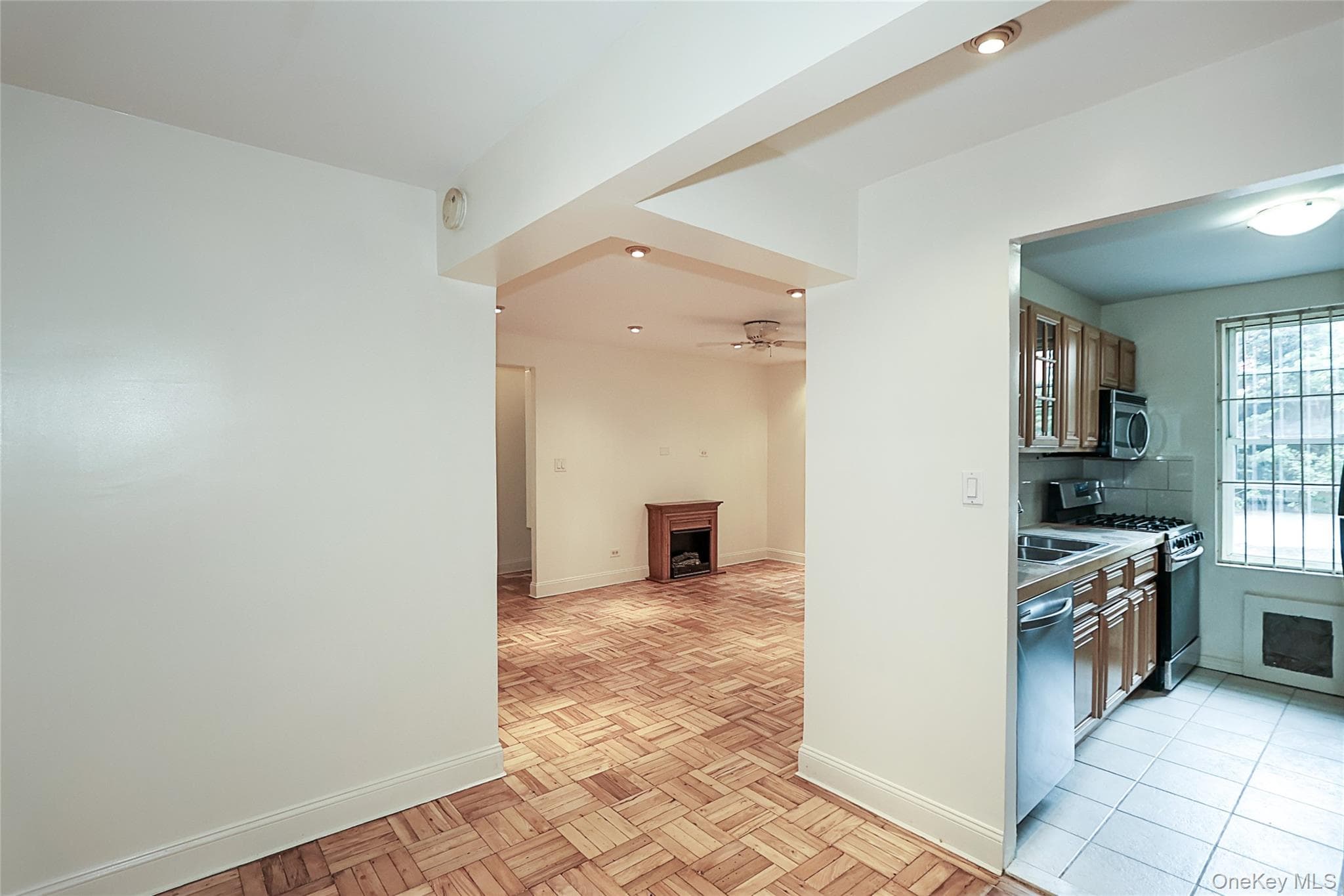 7510 Yellowstone Boulevard Unit: 2C thumbnail 8